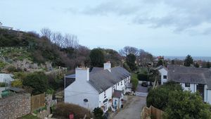 Photo 37- click for photo gallery